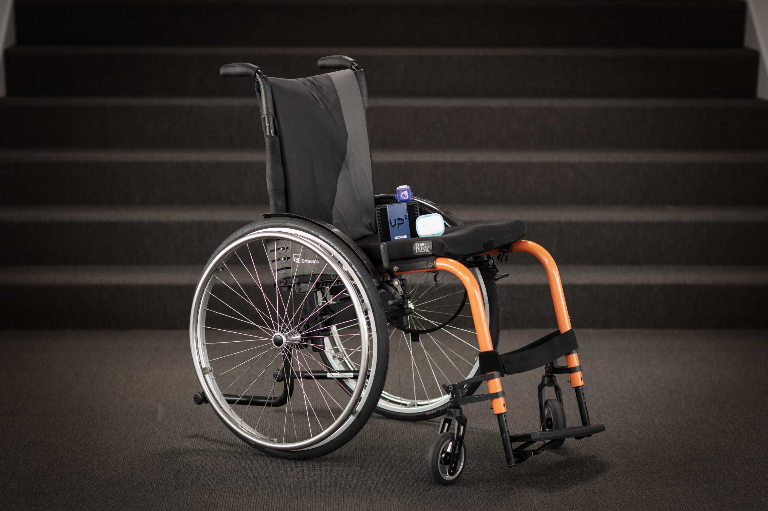 Enlarged view:  wheelchair with function analysis device